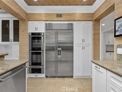 2600  Newport  , Newport Beach, CA
