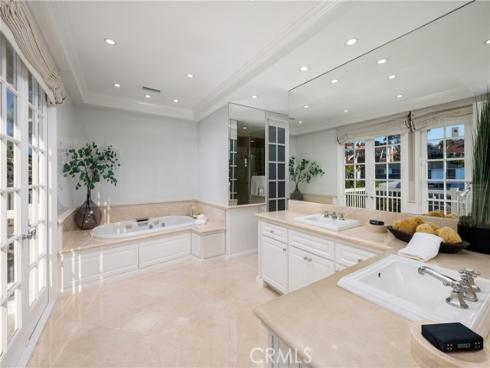 736  Harbor Island   Drive, Newport Beach, CA