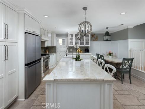 331 Walnut Street, Newport Beach, CA