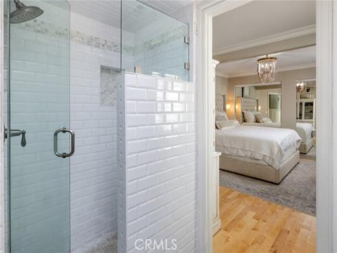 331 Walnut Street, Newport Beach, CA