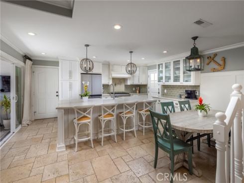 331 Walnut Street, Newport Beach, CA