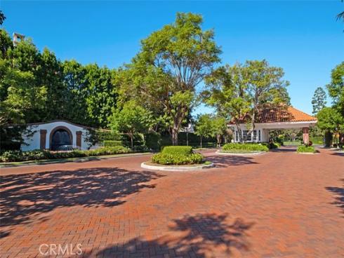 2  Belcourt  , Newport Beach, CA