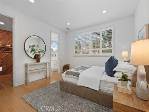 2  Belcourt  , Newport Beach, CA
