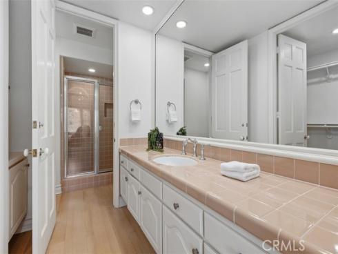 2  Belcourt  , Newport Beach, CA