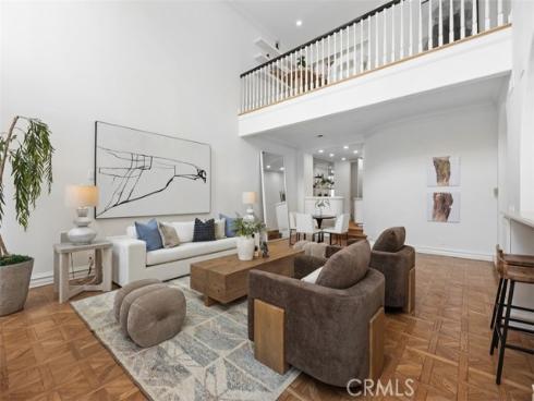2  Belcourt  , Newport Beach, CA