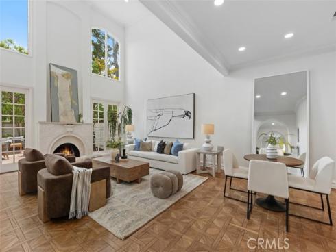 2  Belcourt  , Newport Beach, CA