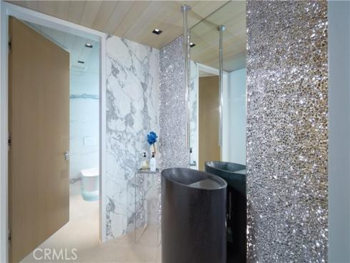 1220 W Bay Avenue, Newport Beach, CA