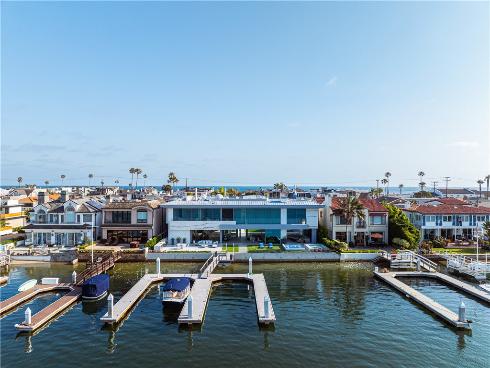 1220 W Bay Avenue, Newport Beach, CA