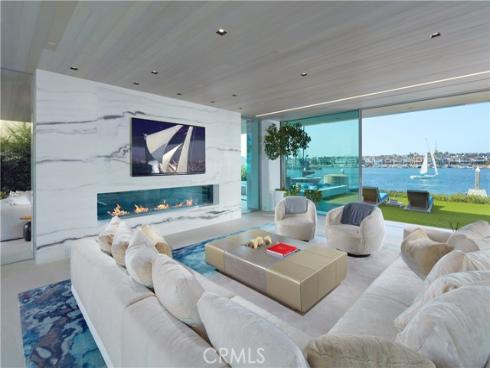 1220 W Bay Avenue, Newport Beach, CA