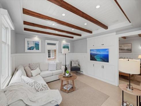 104  Onyx   Avenue, Newport Beach, CA