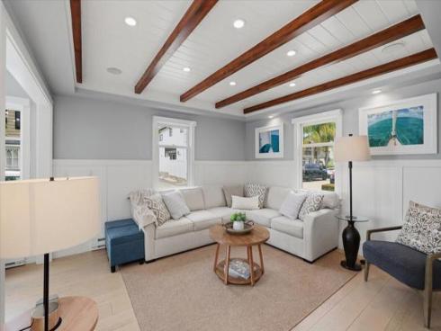 104  Onyx   Avenue, Newport Beach, CA