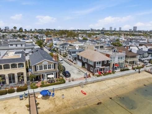 104  Onyx   Avenue, Newport Beach, CA