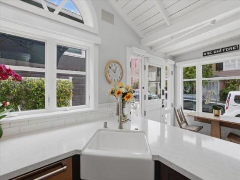104  Onyx   Avenue, Newport Beach, CA