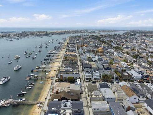 104  Onyx   Avenue, Newport Beach, CA