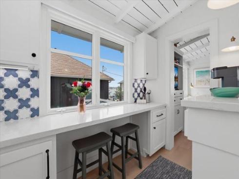 104  Onyx   Avenue, Newport Beach, CA