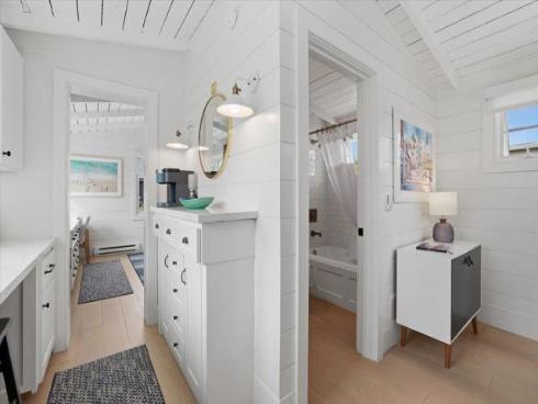 104  Onyx   Avenue, Newport Beach, CA