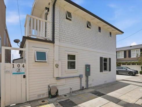 104  Onyx   Avenue, Newport Beach, CA