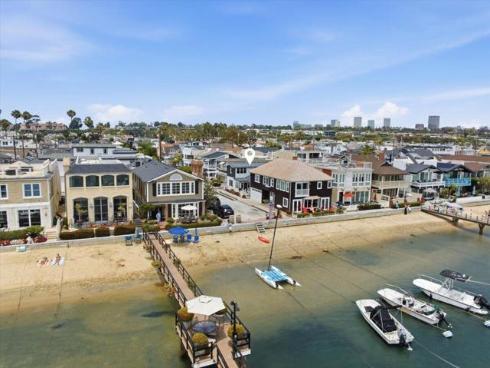 104  Onyx   Avenue, Newport Beach, CA