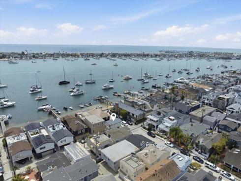104  Onyx   Avenue, Newport Beach, CA