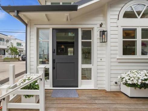 104  Onyx   Avenue, Newport Beach, CA