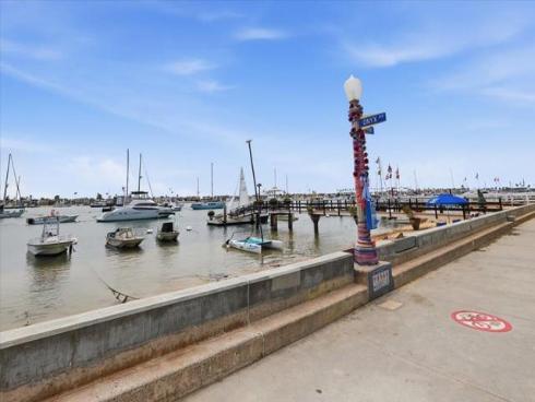 104  Onyx   Avenue, Newport Beach, CA