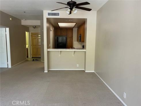 230  Lille Lane 204  , Newport Beach, CA