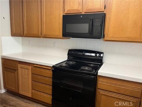 230  Lille Lane 204  , Newport Beach, CA