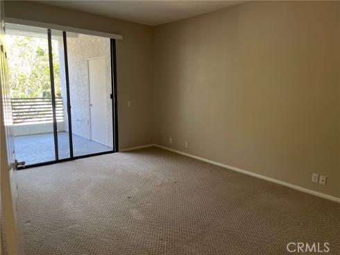 230  Lille Lane 204  , Newport Beach, CA