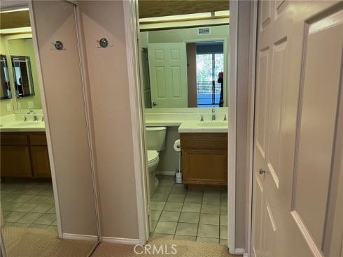 230  Lille Lane 204  , Newport Beach, CA