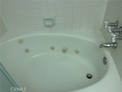 230  Lille Lane 204  , Newport Beach, CA