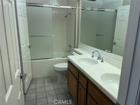 230  Lille Lane 204  , Newport Beach, CA