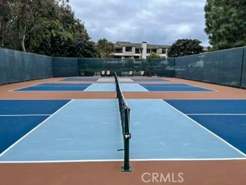 230  Lille Lane 204  , Newport Beach, CA