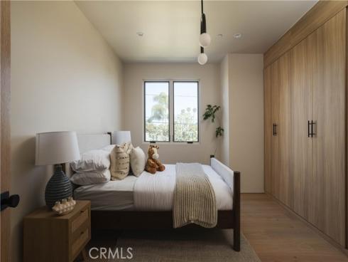 1738  Paloma   Drive, Newport Beach, CA