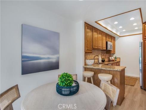 2952  Quedada  , Newport Beach, CA