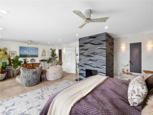 500  Harbor Island   Drive, Newport Beach, CA
