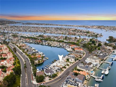 500  Harbor Island   Drive, Newport Beach, CA