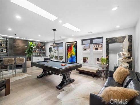 500  Harbor Island   Drive, Newport Beach, CA