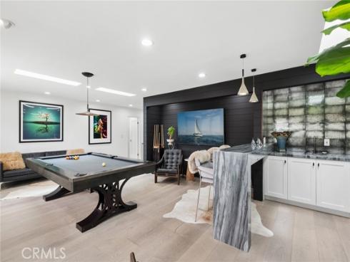 500  Harbor Island   Drive, Newport Beach, CA