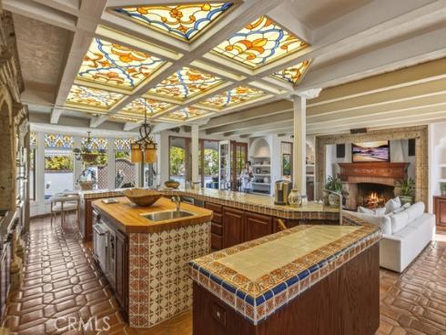 2  Trafalgar  , Newport Beach, CA