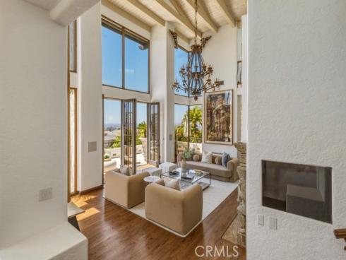 2  Trafalgar  , Newport Beach, CA