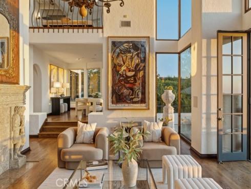 2  Trafalgar  , Newport Beach, CA