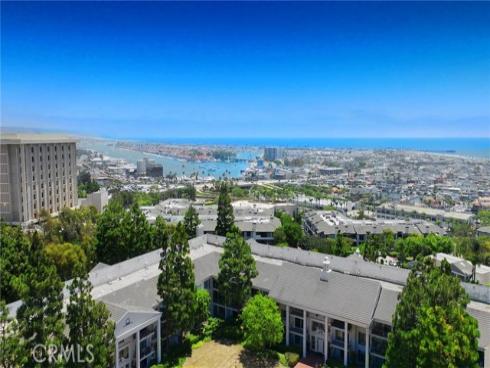 102  Scholz  234 , Newport Beach, CA