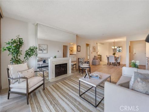 102  Scholz  234 , Newport Beach, CA