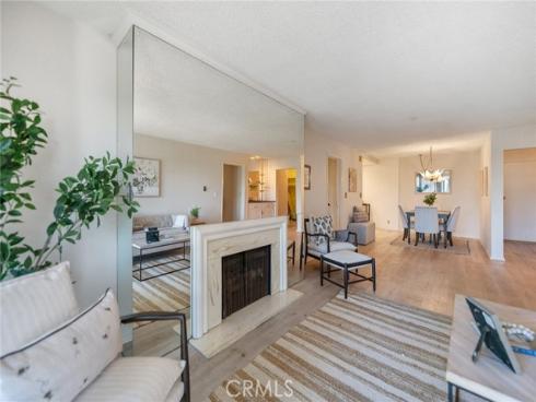 102  Scholz  234 , Newport Beach, CA