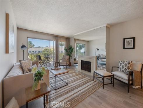 102  Scholz  234 , Newport Beach, CA
