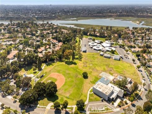 2326  Vista Hogar  , Newport Beach, CA
