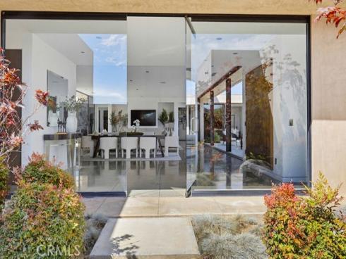 2534  Vista Baya  , Newport Beach, CA