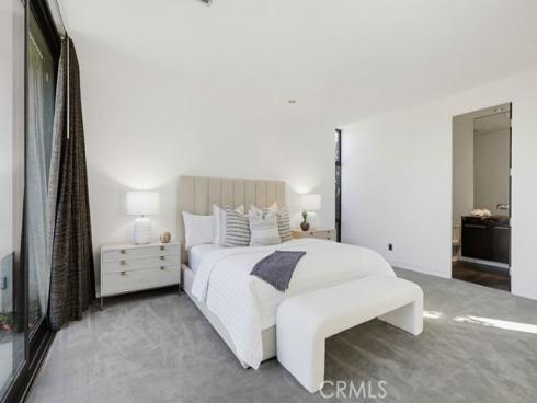 2534  Vista Baya  , Newport Beach, CA