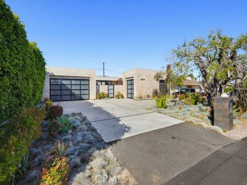 2534  Vista Baya  , Newport Beach, CA