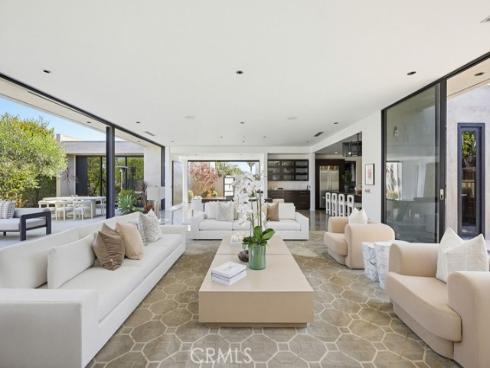 2534  Vista Baya  , Newport Beach, CA